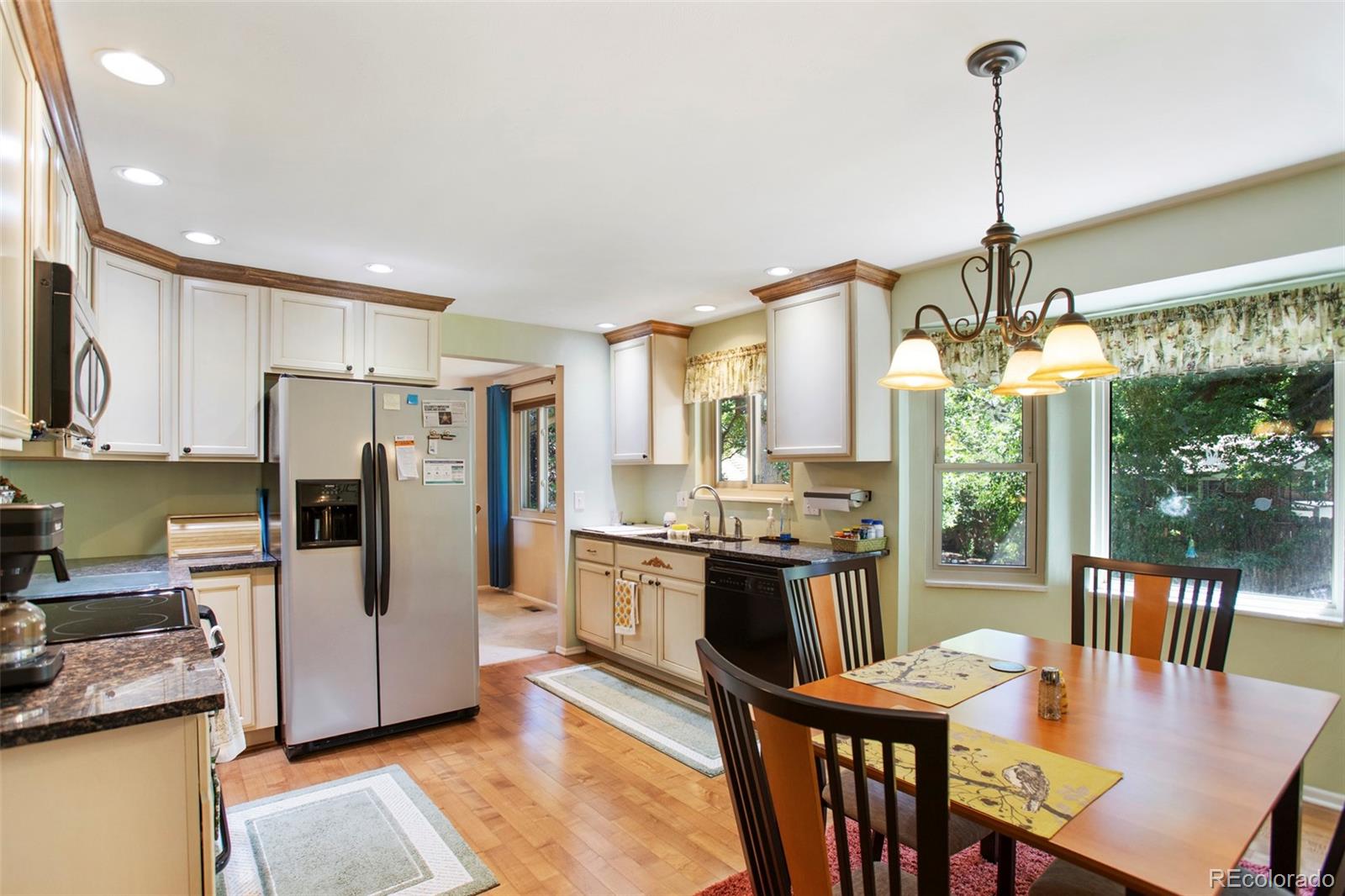 MLS Image #8 for 10338 w 77th circle,arvada, Colorado