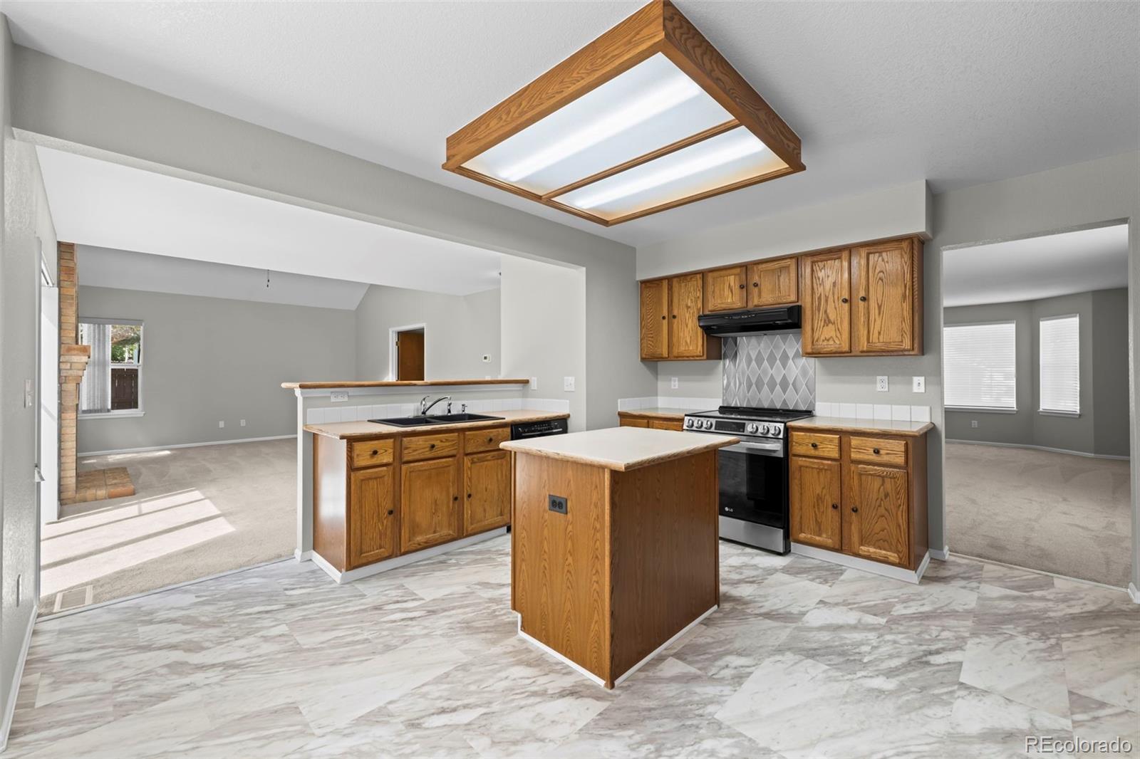 MLS Image #11 for 1601  jade court,broomfield, Colorado