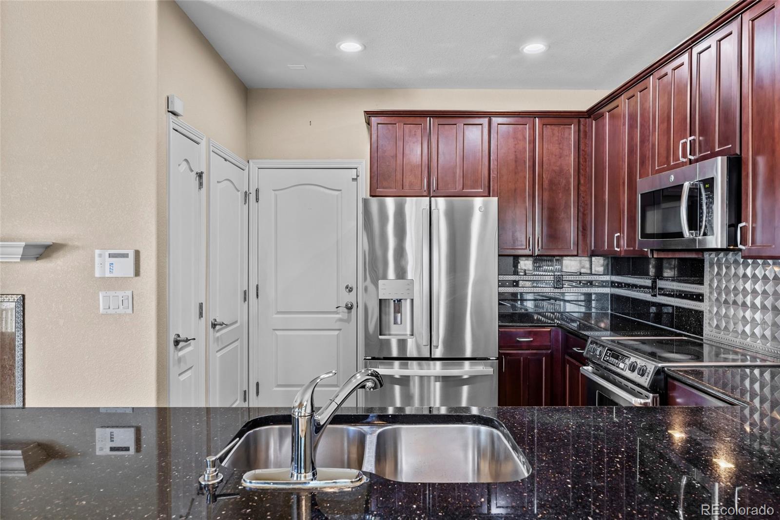 MLS Image #10 for 11869 e maplewood avenue ,englewood, Colorado