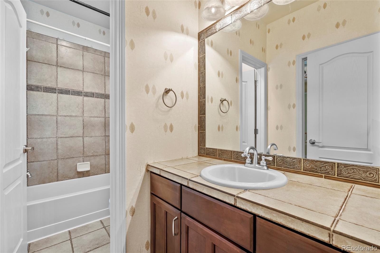 MLS Image #17 for 11869 e maplewood avenue ,englewood, Colorado