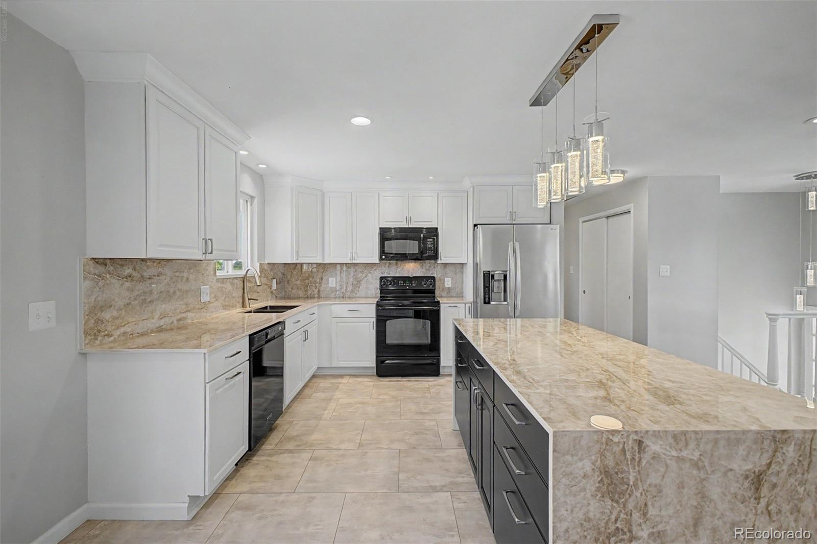 MLS Image #7 for 12467 w 67th avenue,arvada, Colorado
