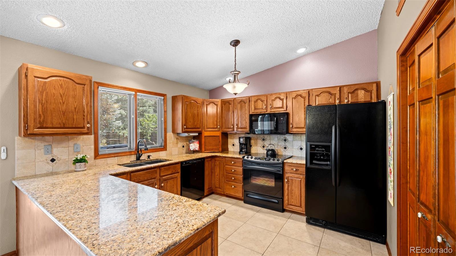 MLS Image #10 for 5715  flintridge drive,colorado springs, Colorado