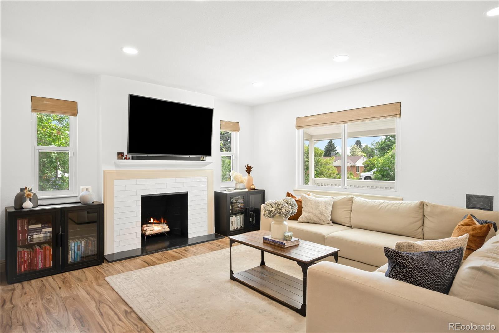 MLS Image #10 for 3351 s dahlia street,denver, Colorado