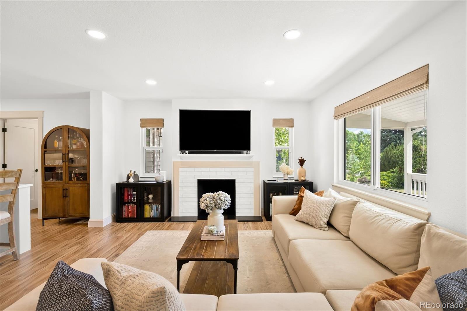 MLS Image #2 for 3351 s dahlia street,denver, Colorado