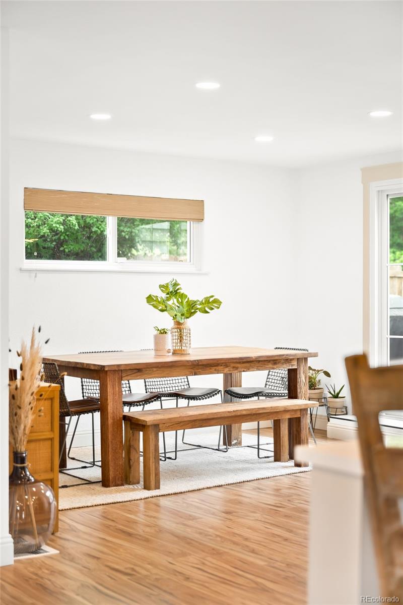 MLS Image #31 for 3351 s dahlia street,denver, Colorado
