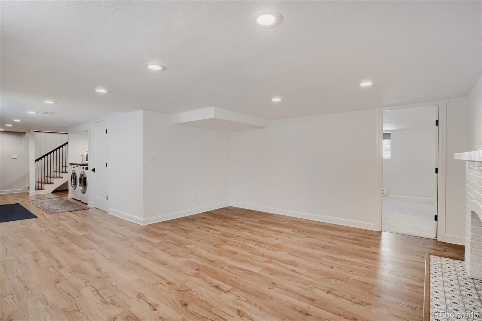 MLS Image #25 for 425 s alcott street,denver, Colorado