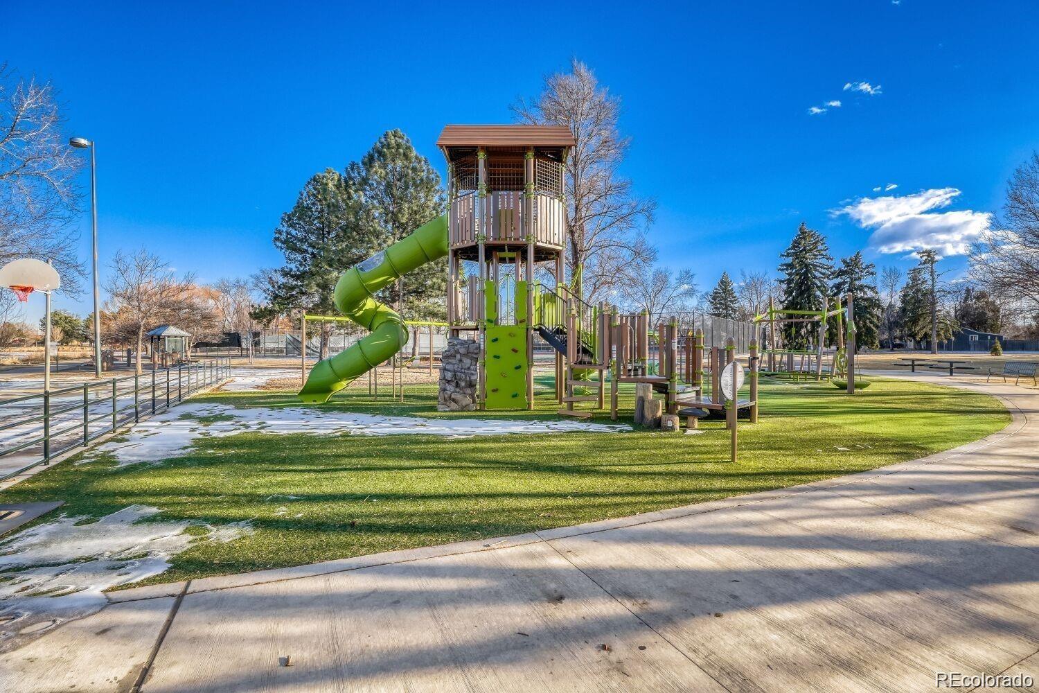 MLS Image #34 for 425 s alcott street,denver, Colorado