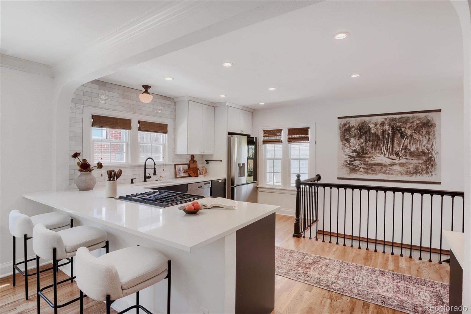 MLS Image #8 for 425 s alcott street,denver, Colorado