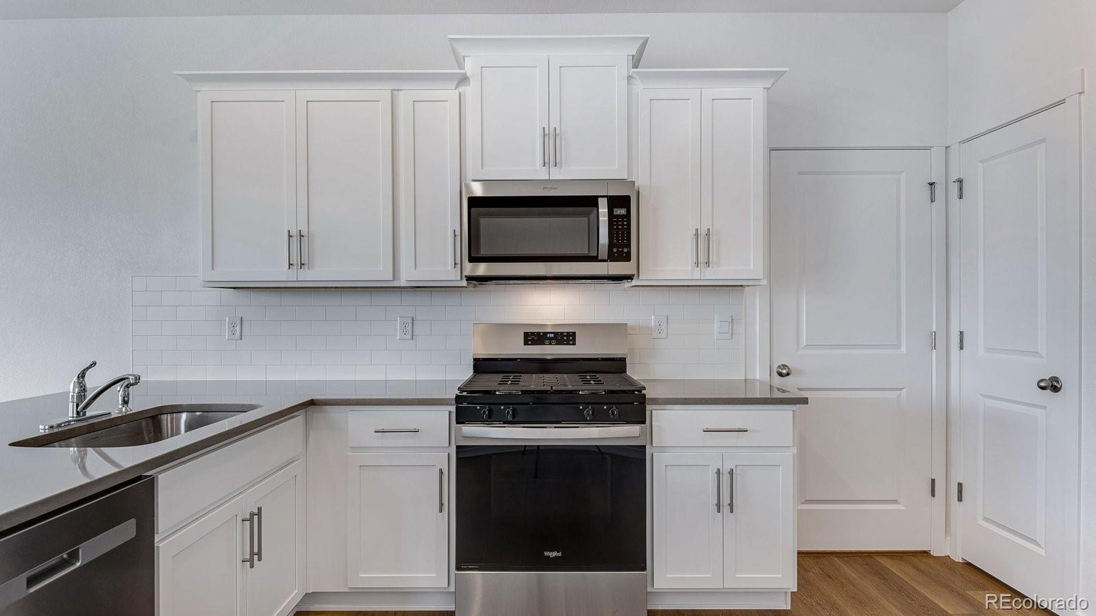 MLS Image #2 for 1018  alpine street,lochbuie, Colorado