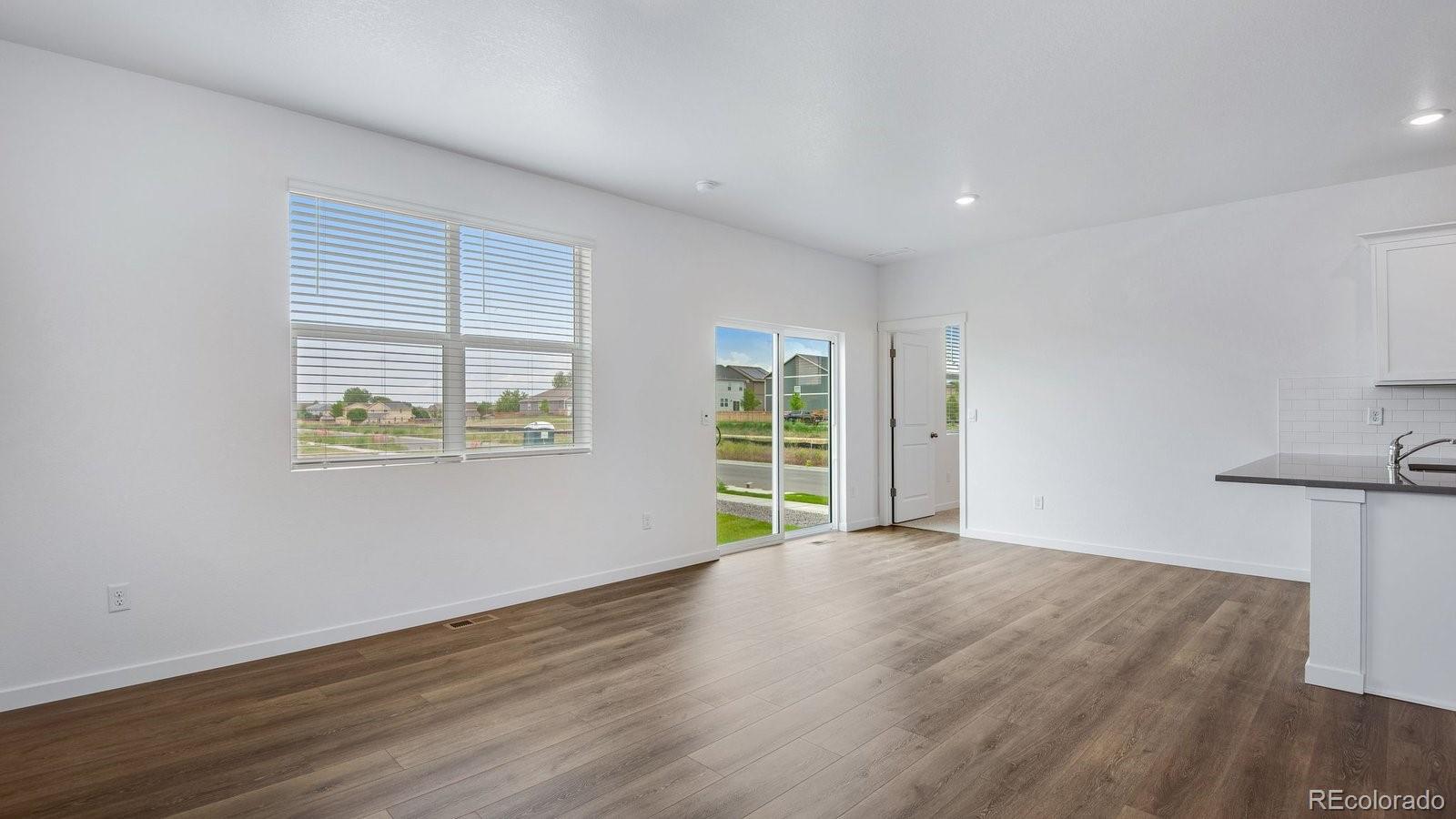 MLS Image #8 for 1018  alpine street,lochbuie, Colorado