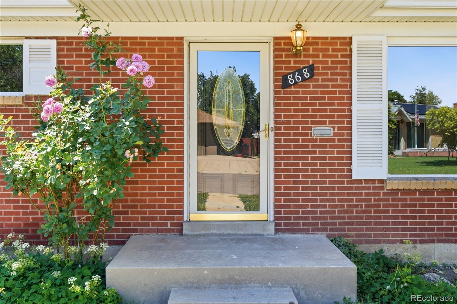 MLS Image #1 for 868  ogden circle,denver, Colorado