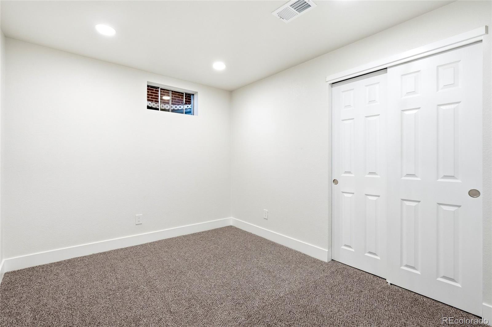 MLS Image #18 for 868  ogden circle,denver, Colorado