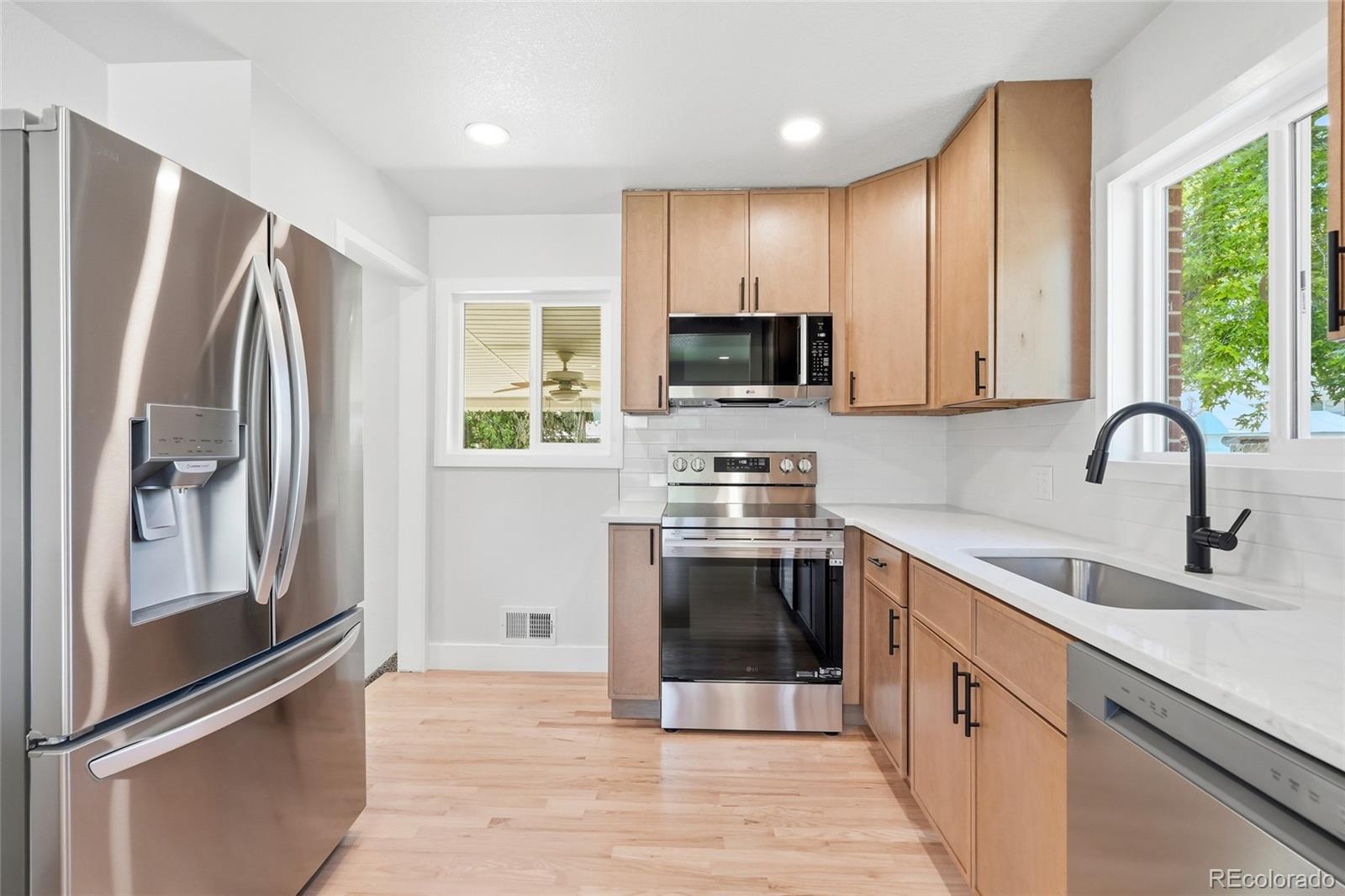 MLS Image #6 for 868  ogden circle,denver, Colorado