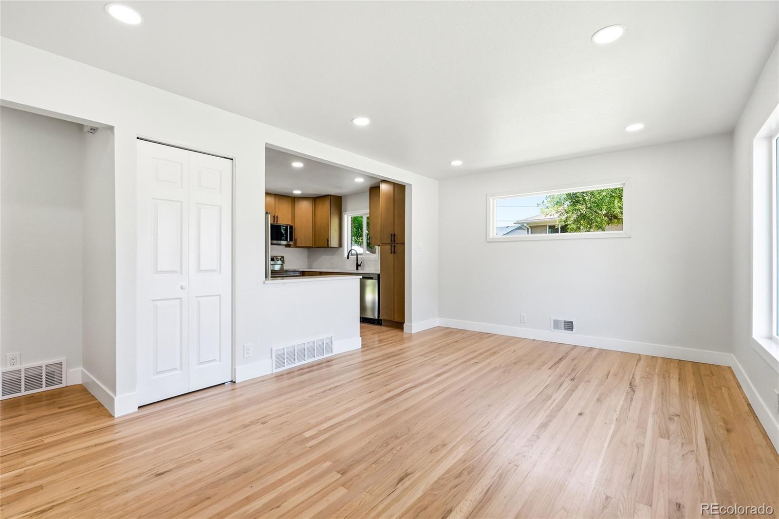 MLS Image #9 for 868  ogden circle,denver, Colorado