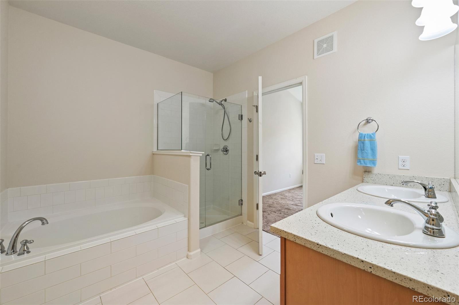 MLS Image #11 for 11341  xavier drive 204,westminster, Colorado