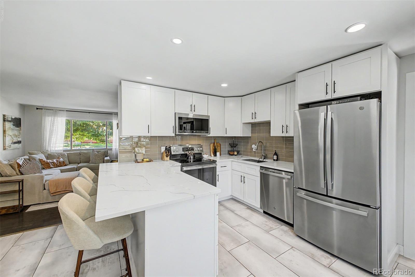 MLS Image #9 for 5050 s linden drive,englewood, Colorado