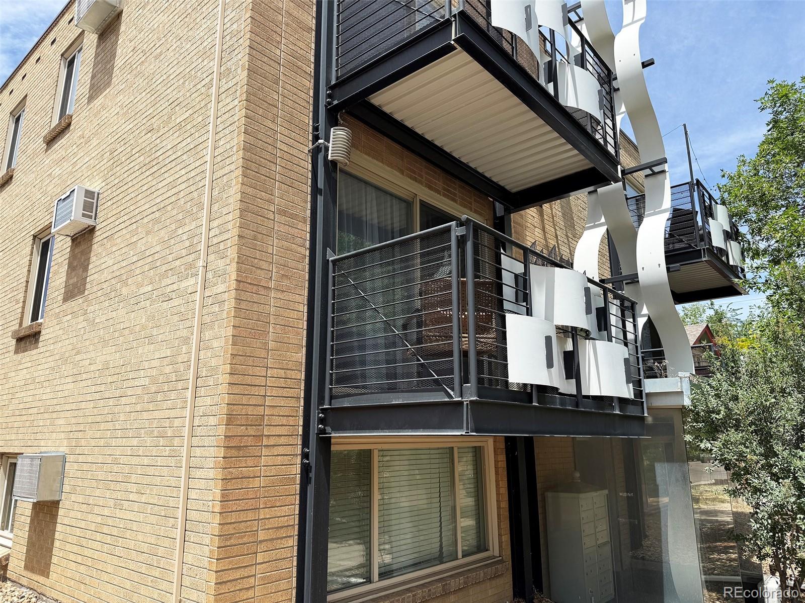 MLS Image #2 for 271 n grant street,denver, Colorado