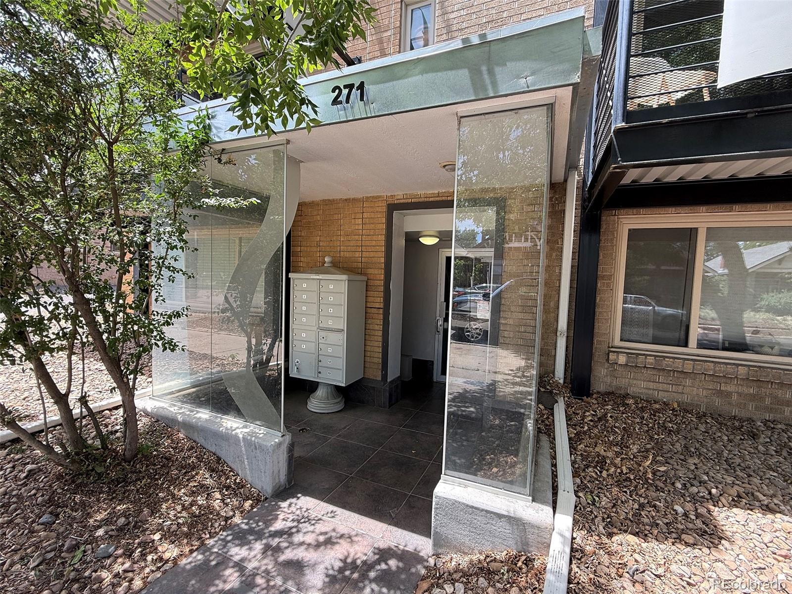 MLS Image #4 for 271 n grant street,denver, Colorado