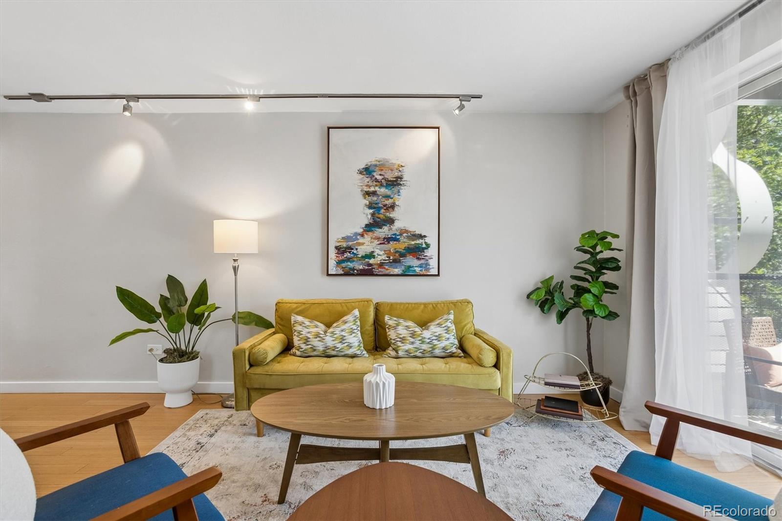 MLS Image #8 for 271 n grant street,denver, Colorado
