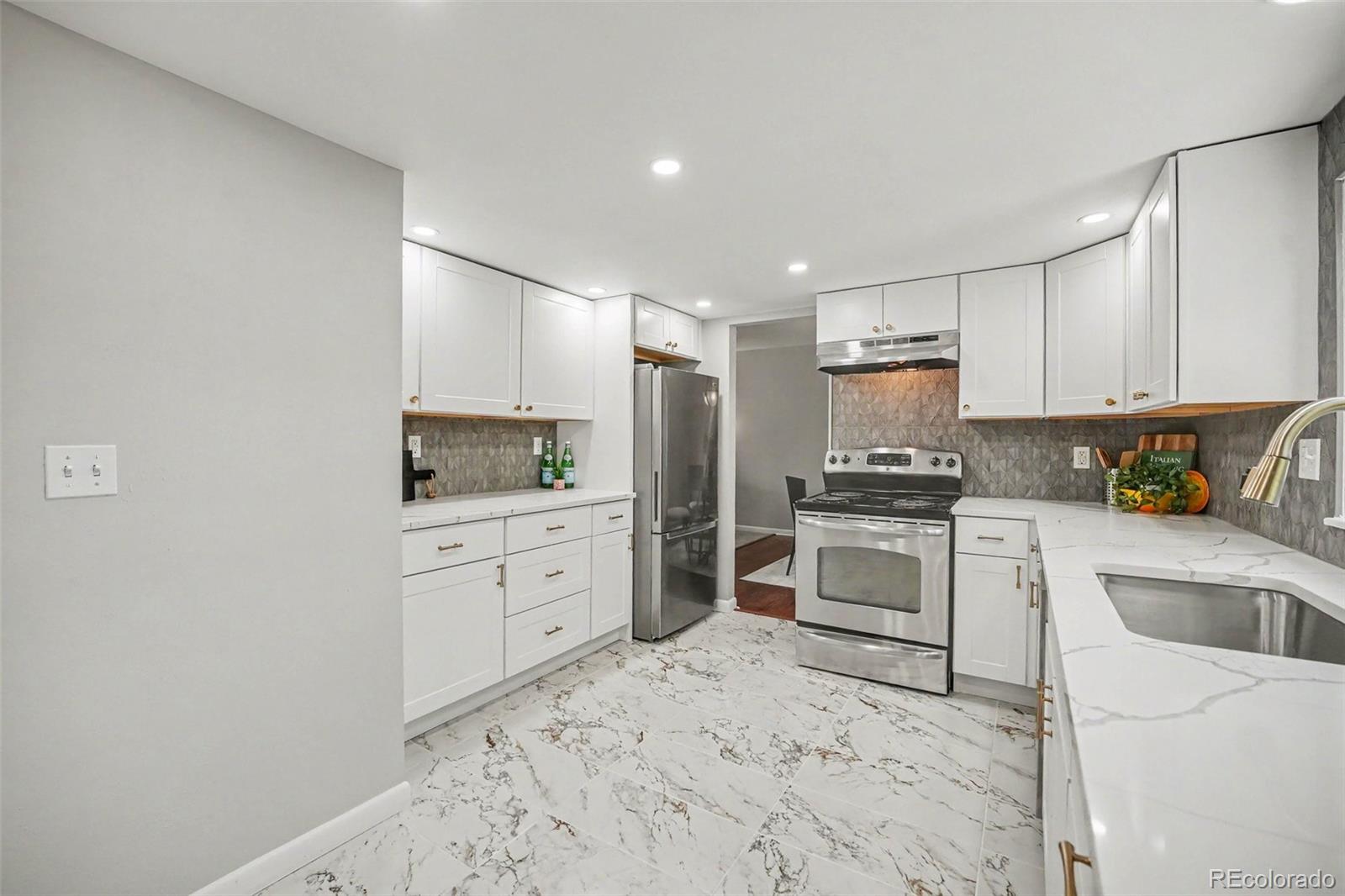 MLS Image #15 for 9108 w 75th place,arvada, Colorado