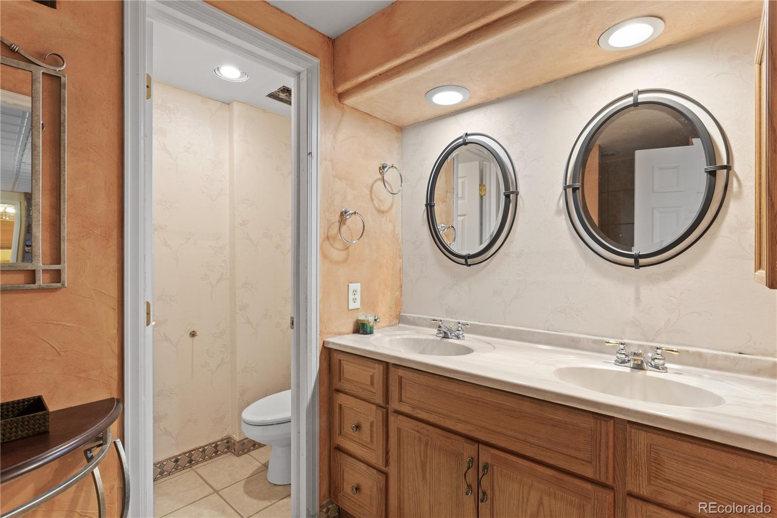 MLS Image #31 for 2891  canyon crest drive,highlands ranch, Colorado