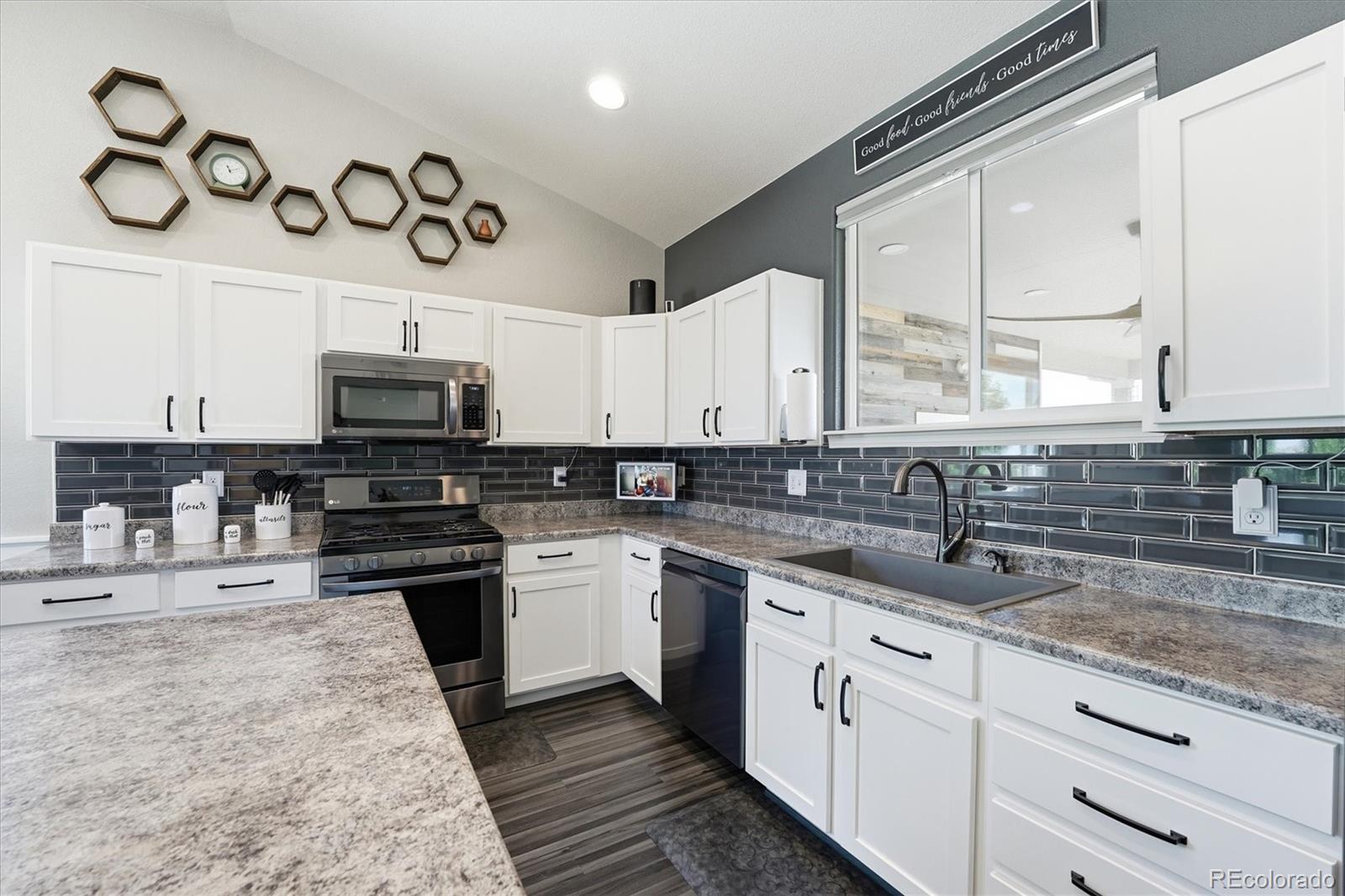 MLS Image #11 for 1346  84th avenue court,greeley, Colorado