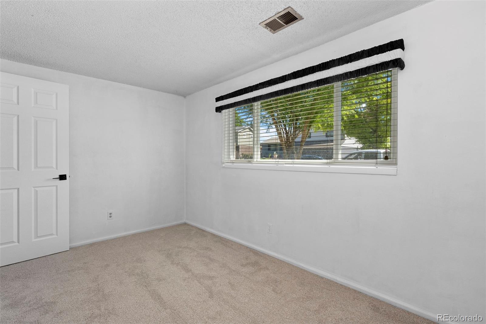 MLS Image #29 for 8692 w fair drive,littleton, Colorado