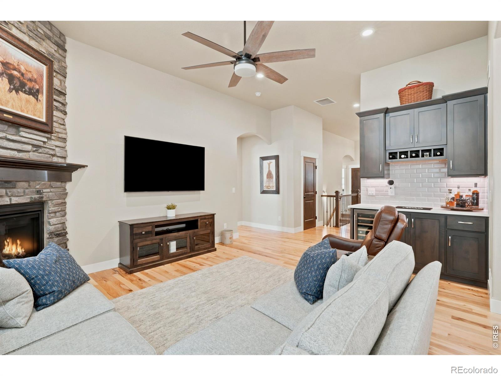 MLS Image #14 for 674  vermilion peak drive,windsor, Colorado