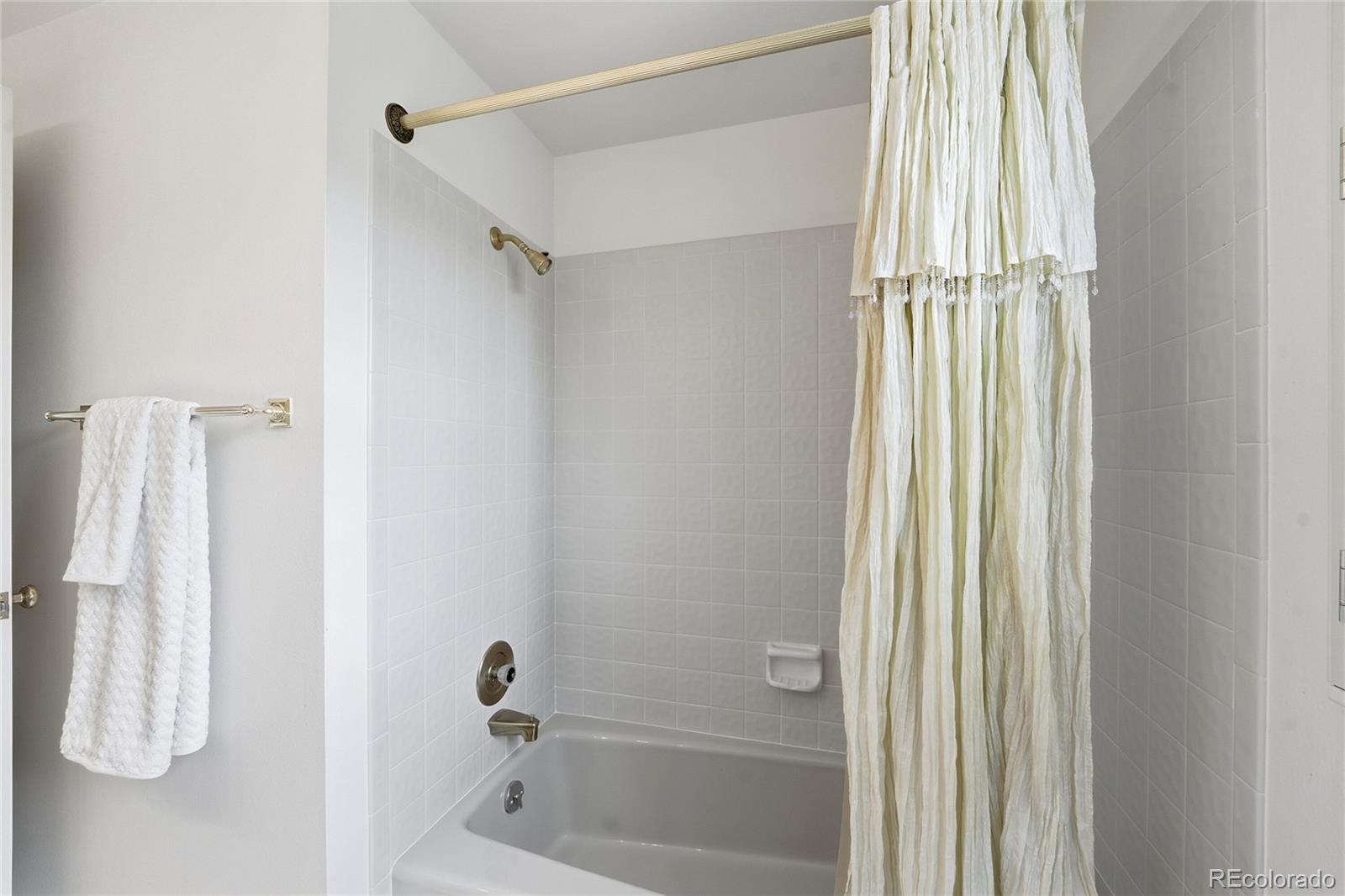 MLS Image #32 for 5923 e irwin place,englewood, Colorado