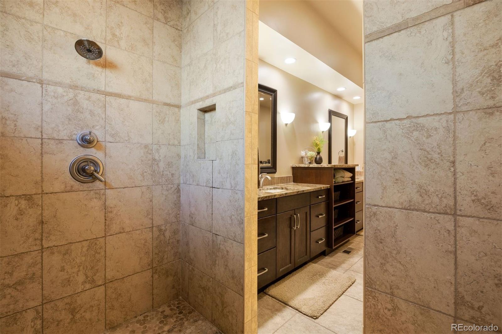 MLS Image #33 for 4374  chateau ridge lane,castle rock, Colorado