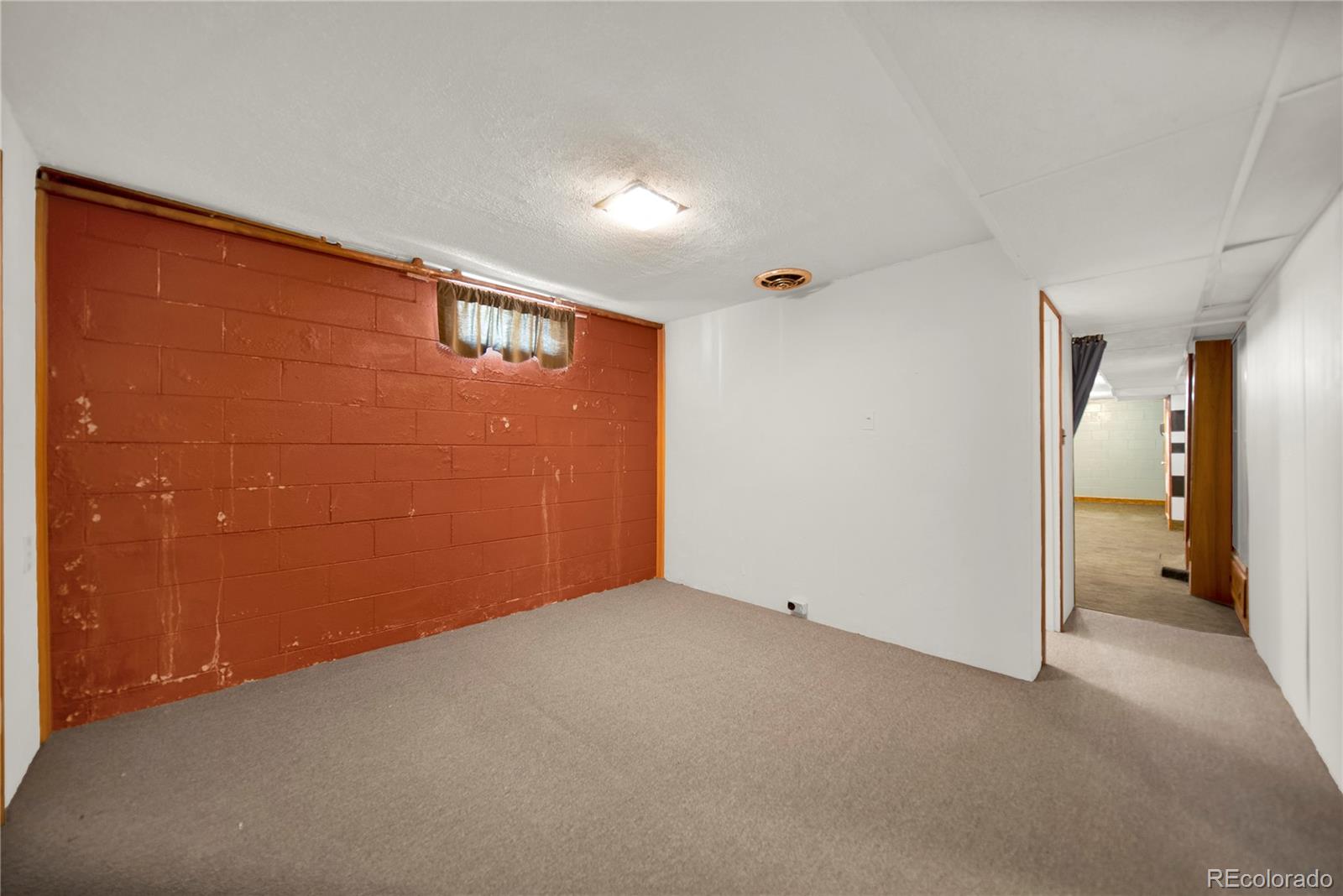 MLS Image #31 for 450  date avenue,akron, Colorado