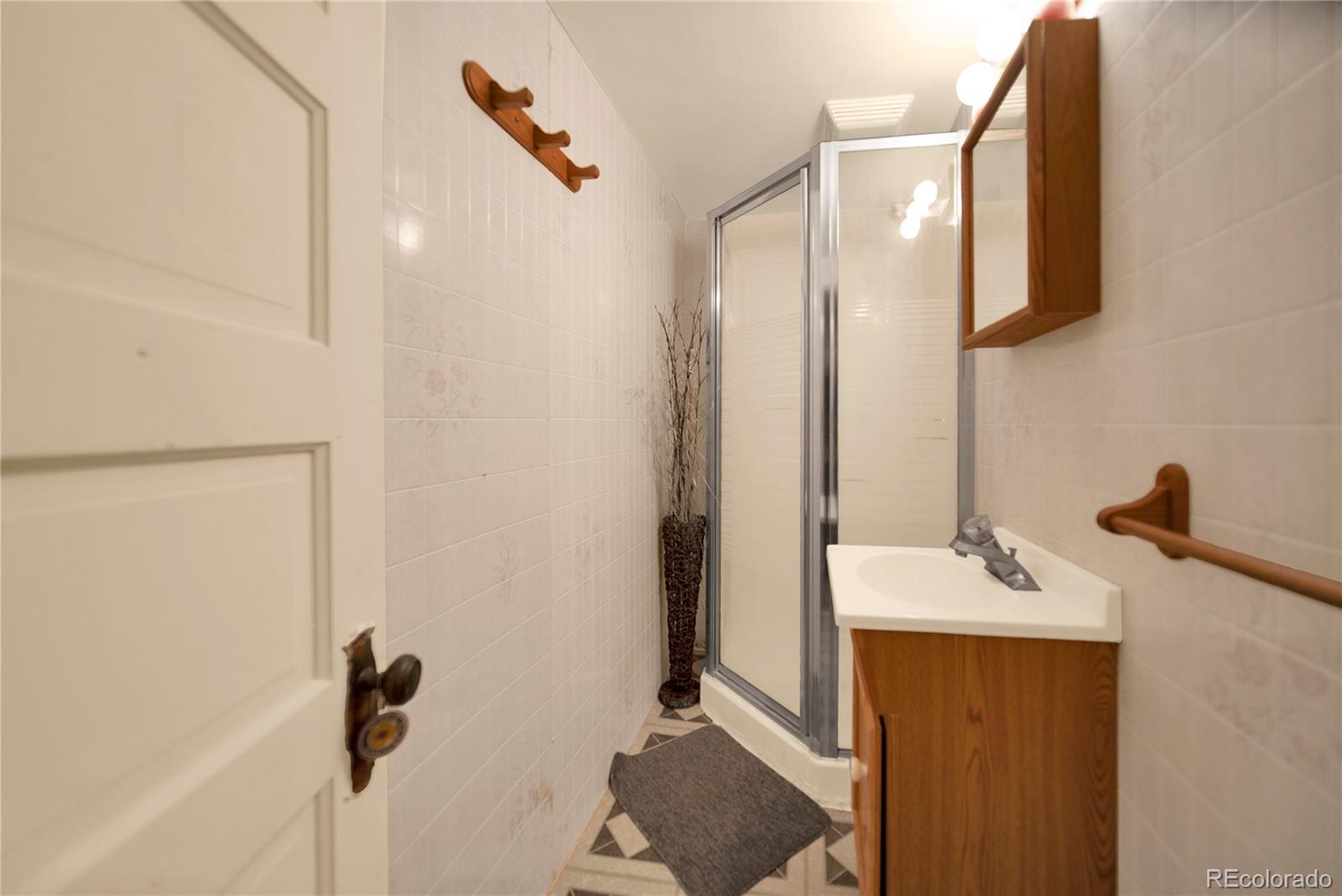 MLS Image #32 for 450  date avenue,akron, Colorado