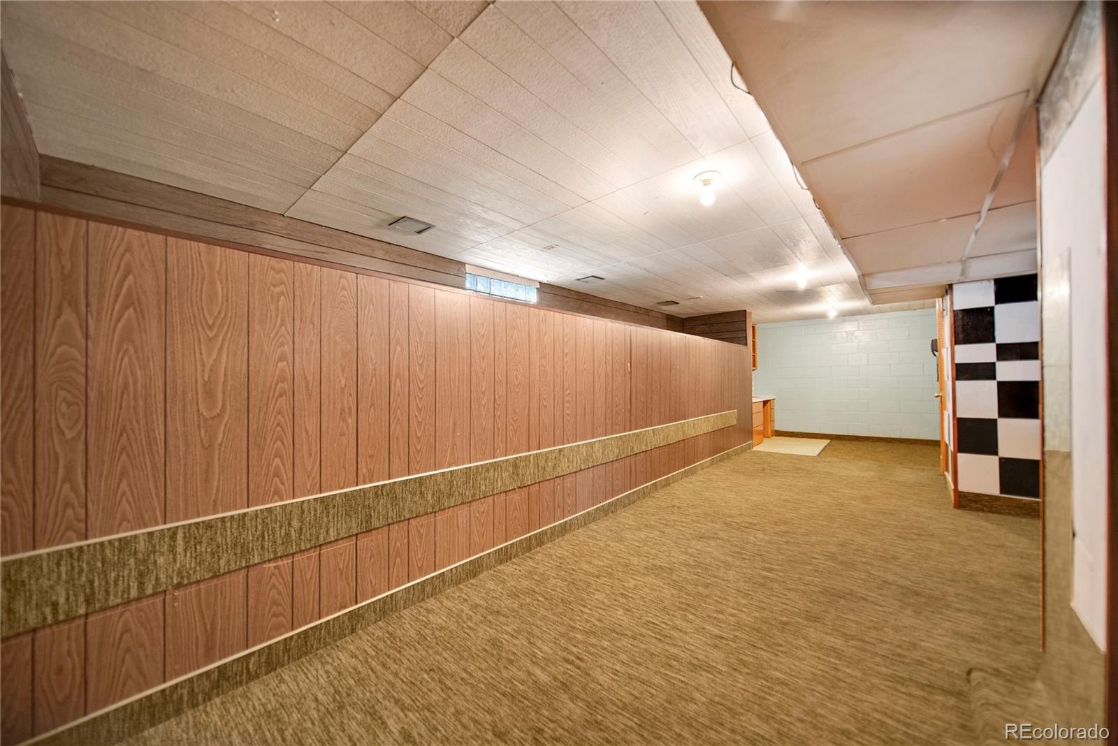 MLS Image #33 for 450  date avenue,akron, Colorado