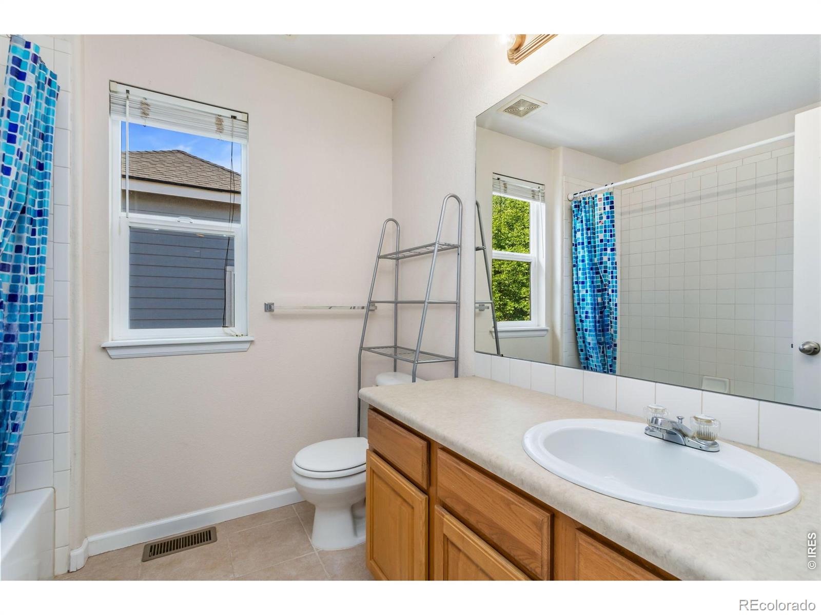 MLS Image #17 for 471  heritage lane,johnstown, Colorado