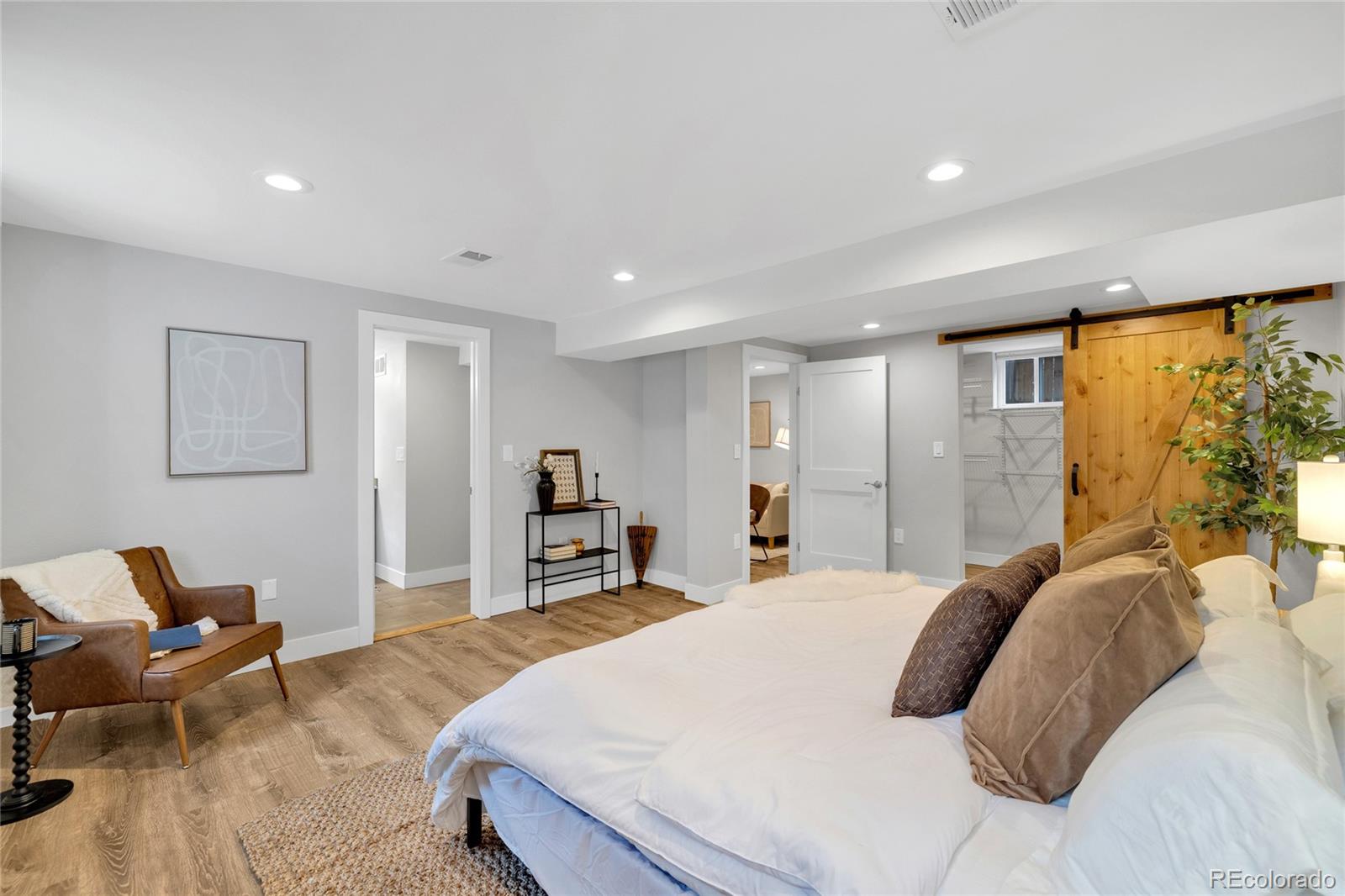 MLS Image #33 for 3425 n fillmore street,denver, Colorado