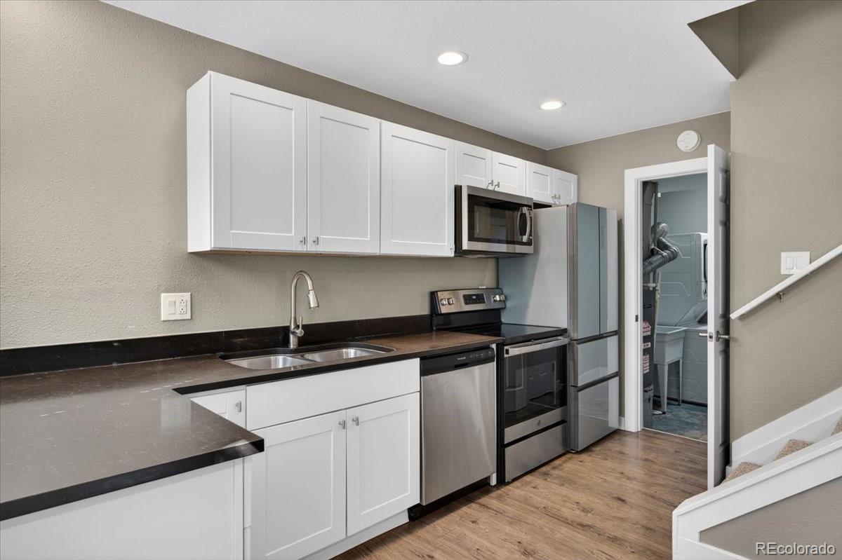 MLS Image #11 for 1729 s lee street a,lakewood, Colorado