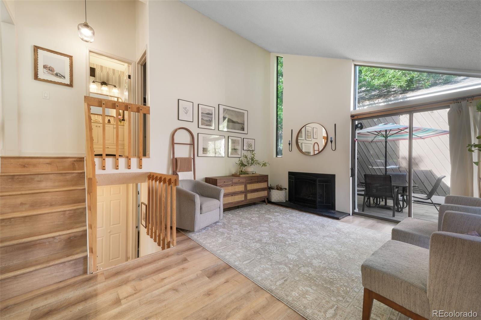MLS Image #2 for 10229 e peakview avenue,englewood, Colorado
