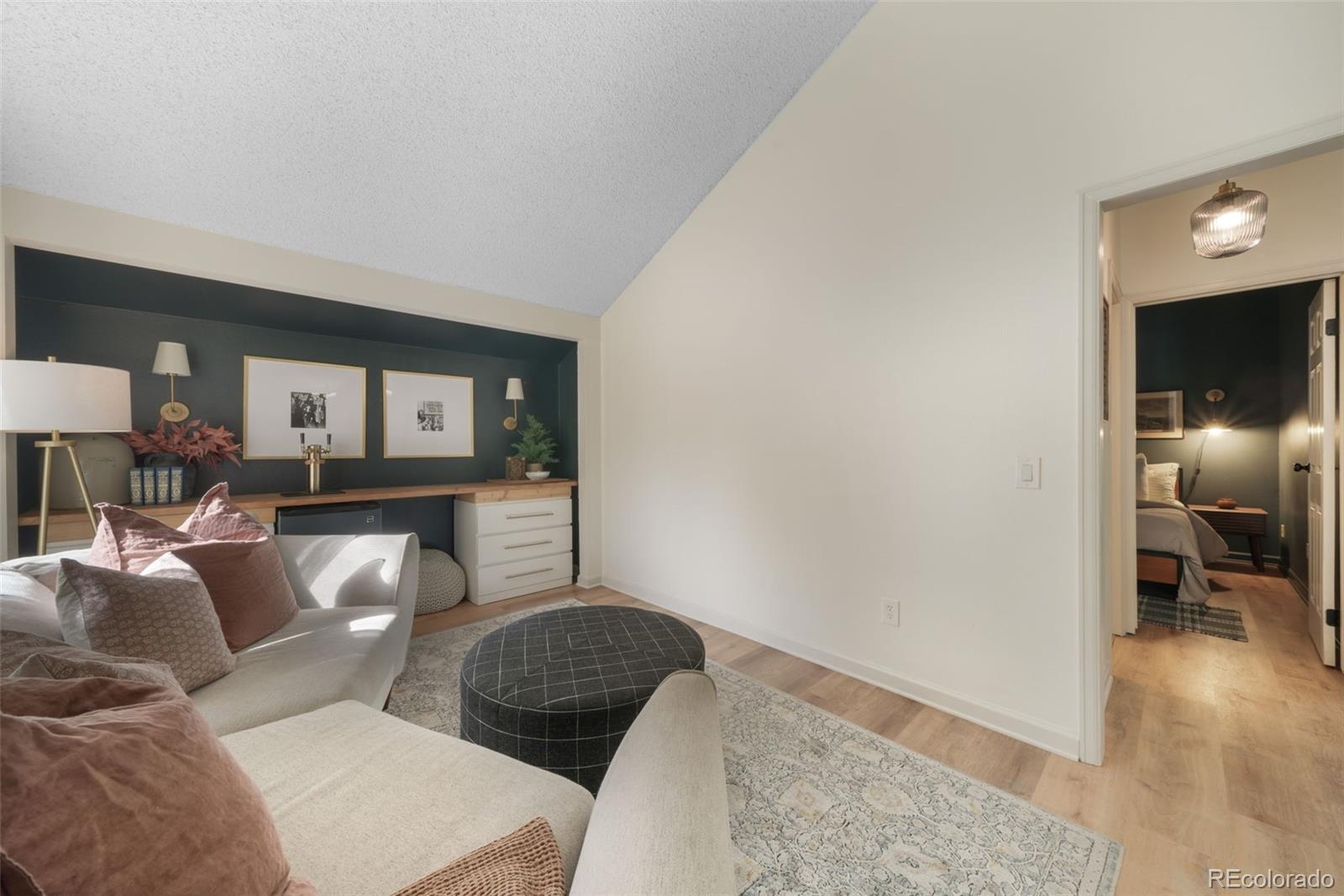 MLS Image #20 for 10229 e peakview avenue,englewood, Colorado