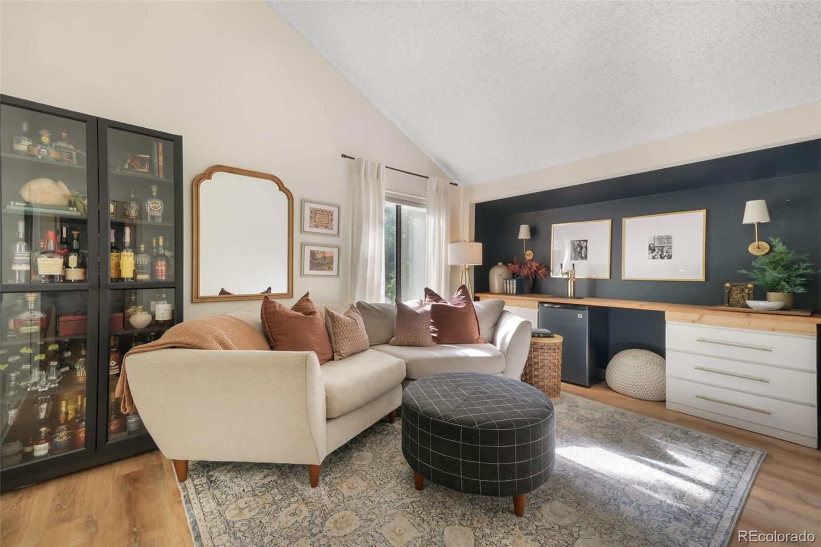 MLS Image #21 for 10229 e peakview avenue,englewood, Colorado
