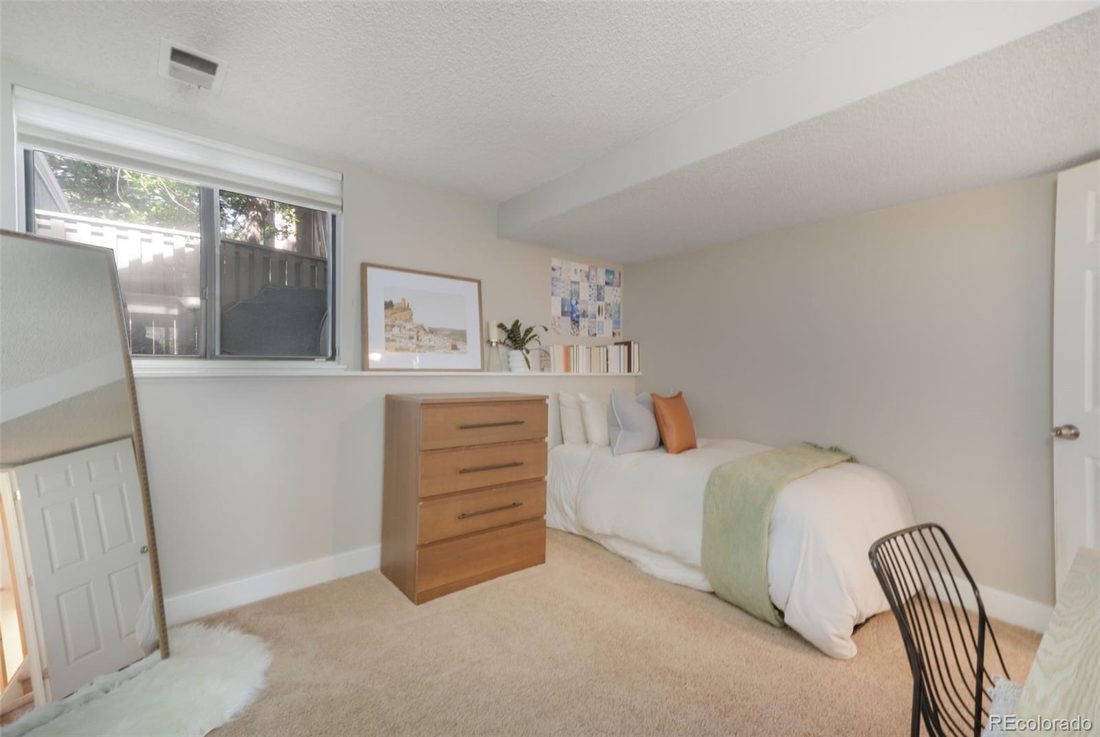 MLS Image #27 for 10229 e peakview avenue,englewood, Colorado