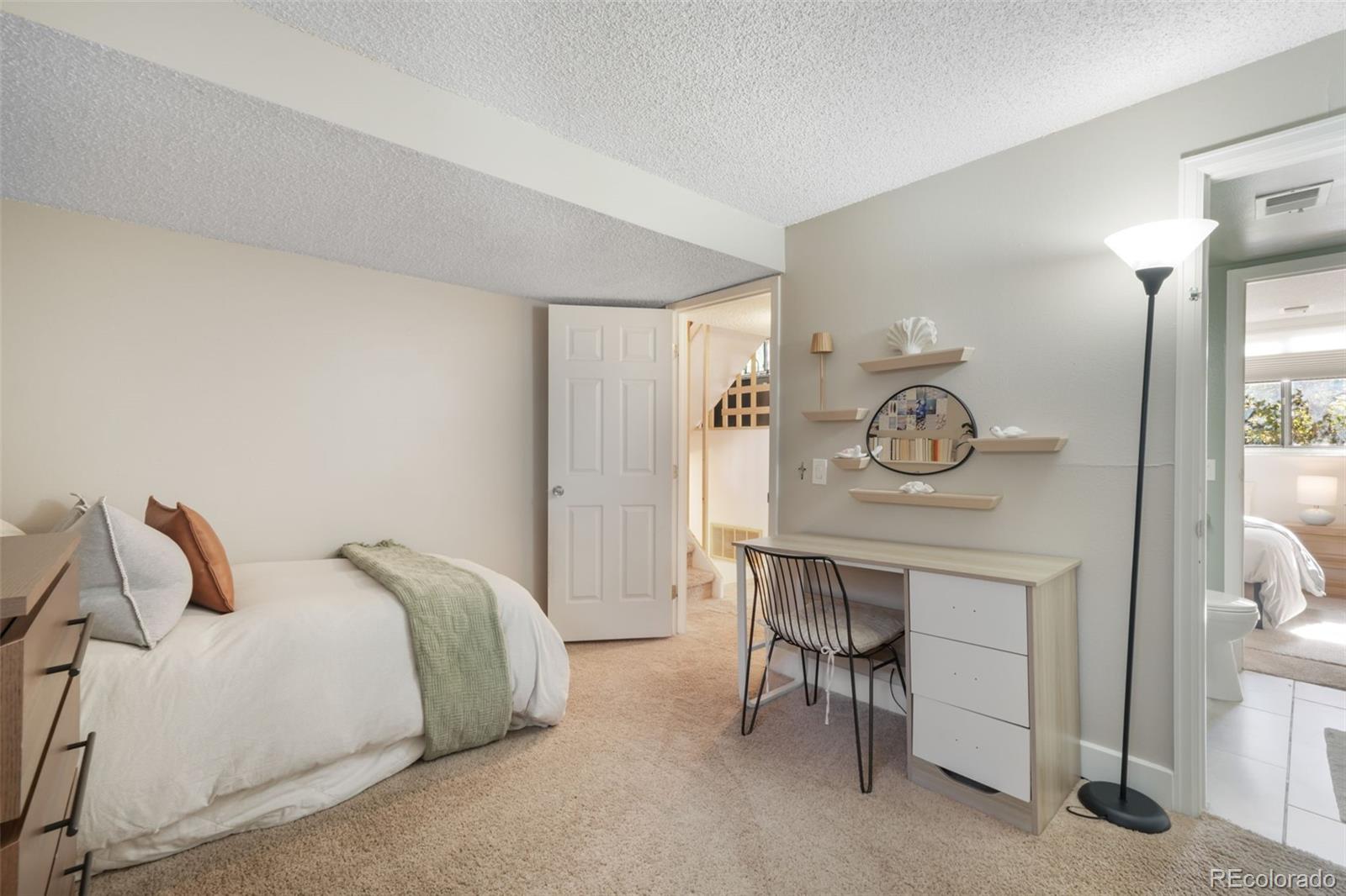 MLS Image #28 for 10229 e peakview avenue,englewood, Colorado