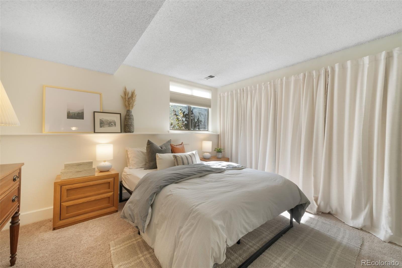 MLS Image #35 for 10229 e peakview avenue,englewood, Colorado