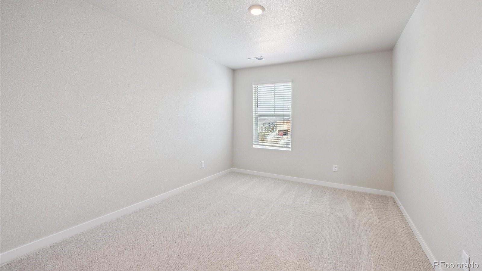 MLS Image #15 for 688 n ukraine street,aurora, Colorado