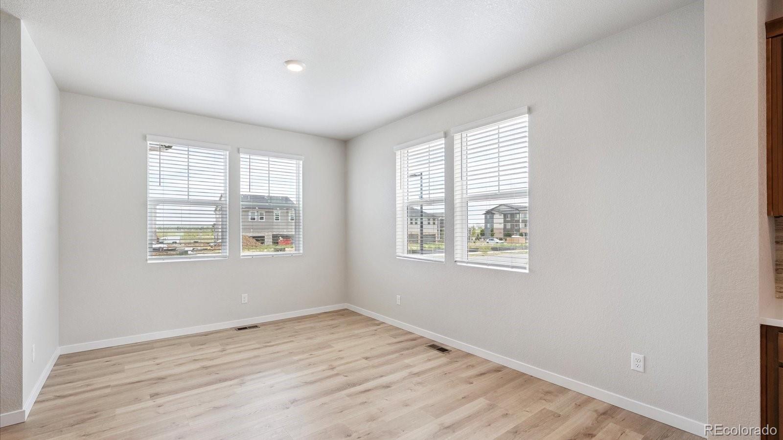 MLS Image #8 for 688 n ukraine street,aurora, Colorado