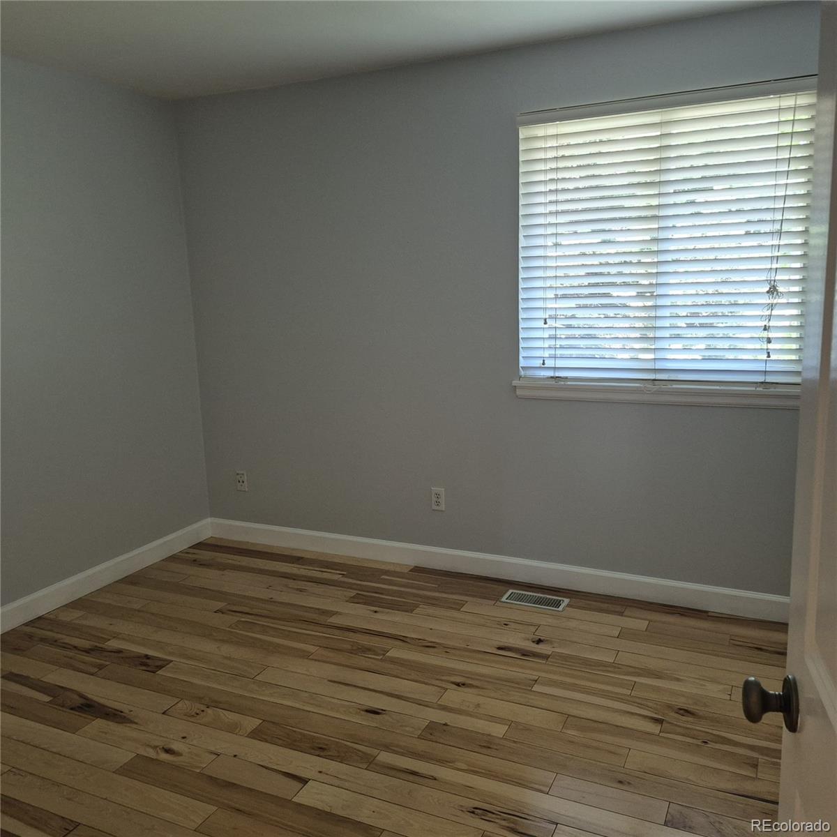 MLS Image #13 for 8163 w polk place,littleton, Colorado
