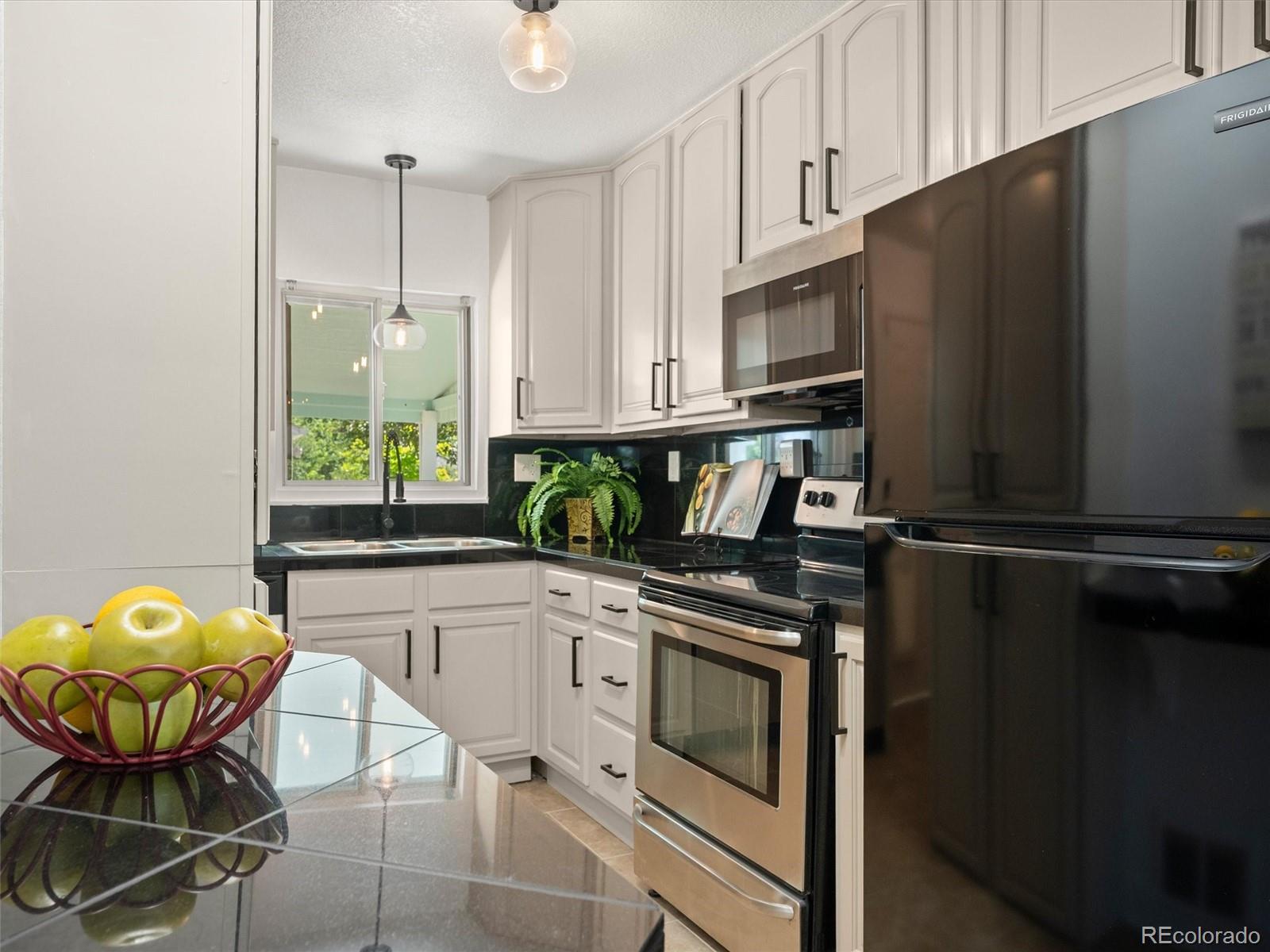 MLS Image #7 for 1220  ulster street,denver, Colorado