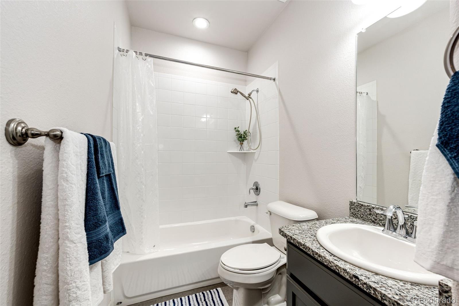 MLS Image #18 for 56300 e 25th avenue,strasburg, Colorado