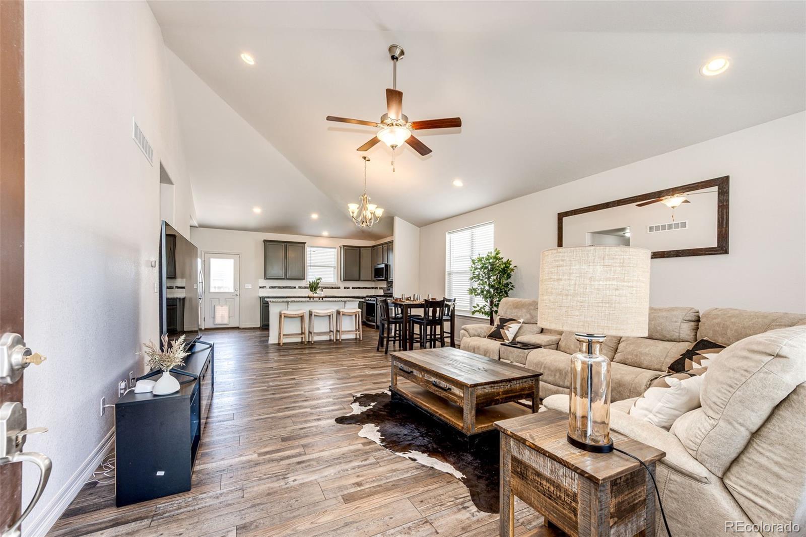 MLS Image #9 for 56300 e 25th avenue,strasburg, Colorado