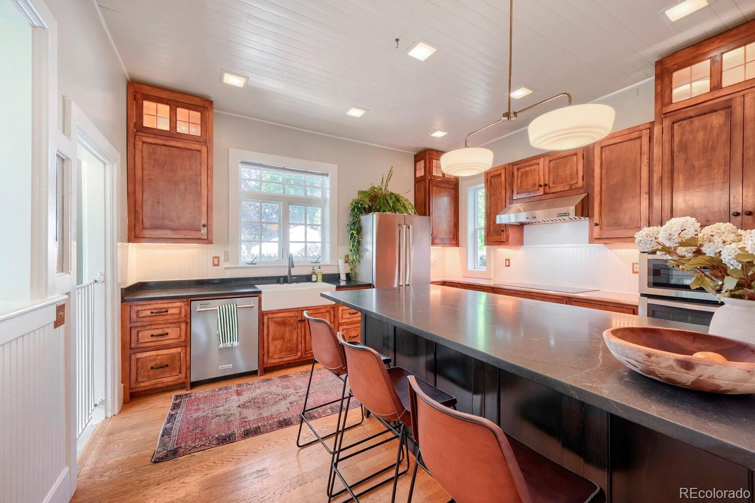 MLS Image #10 for 1617 s pennsylvania street,denver, Colorado