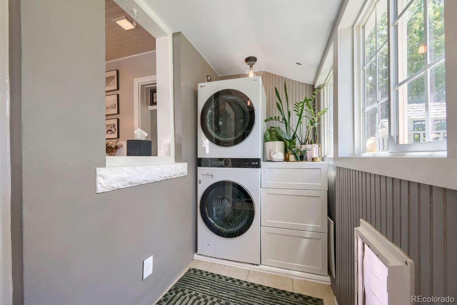 MLS Image #28 for 1617 s pennsylvania street,denver, Colorado